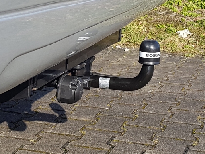 Anhängerkupplung Wohnmobil BOSStow AHK für 05, hor. abnehmbar, variabel (790-1420mm Rahmenbreite) für Ford mit vorh. tragfähige Rahmenverl. Typ LB 140- D 14,5kN.