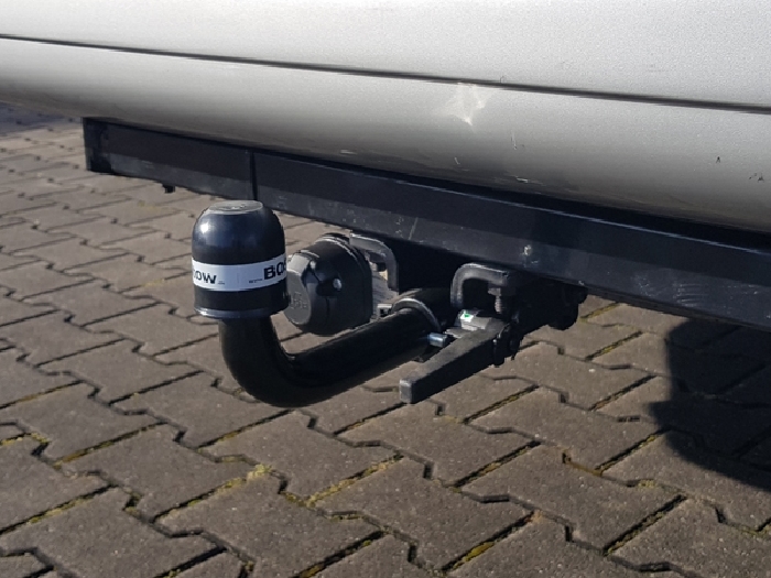 Anhängerkupplung Wohnmobil BOSStow für Iveco Daily- Bj. 1999-2006, Typ 01 hor. abnehmbar inklusiv Rahmenverlängerung 2000mm