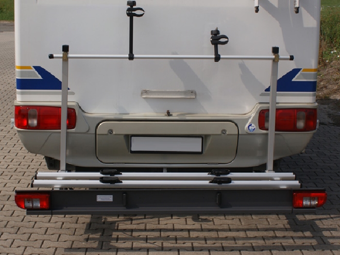ALUTRANS Premium Wohnmobil Fahrradträger für 2 Fahrräder o. E-Bike spez. für Peugeot Boxer 230/244 Bj. 1994-2006 ohne AHK