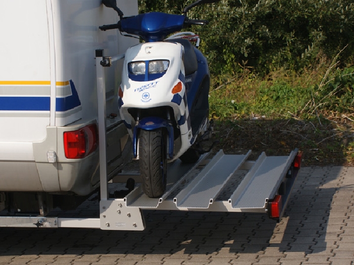 ALUTRANS Premium 2 Roller/ Motorradträger, 150kg spez. für Toyota Proace Max Bj. 2024-, ohne AHK