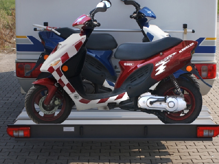 ALUTRANS Premium 2 Roller/ Motorradträger, 150kg spez. für Toyota Proace Max Bj. 2024-, ohne AHK