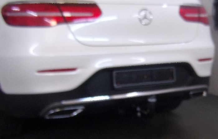 Anhängerkupplung für Mercedes-GLC Coupe C253 spez. M. AMG Sport o. Styling Paket, Baureihe 2015-2019 &ndash; Bild 3 von 6