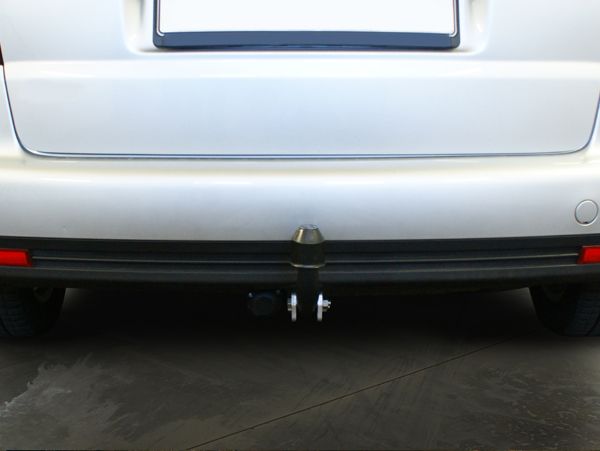 Anhängerkupplung für VW-Touran Van, spez. 7 Sitzer m. Erdgas(Ecofuel), Baureihe 2007-2010 starr