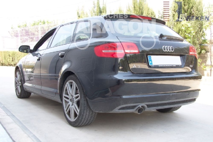 Anhängerkupplung für Audi-A3 5-Türer Sportback incl. Quattro, Baureihe 2008-2013 V-abnehmbar