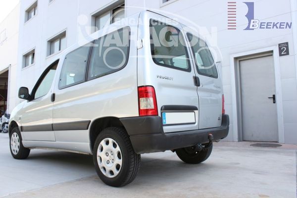 Anhängerkupplung für Peugeot-Partner Kasten/ Bus/ Kombi, Baureihe 2000-2002 starr &ndash; Bild 2 von 3