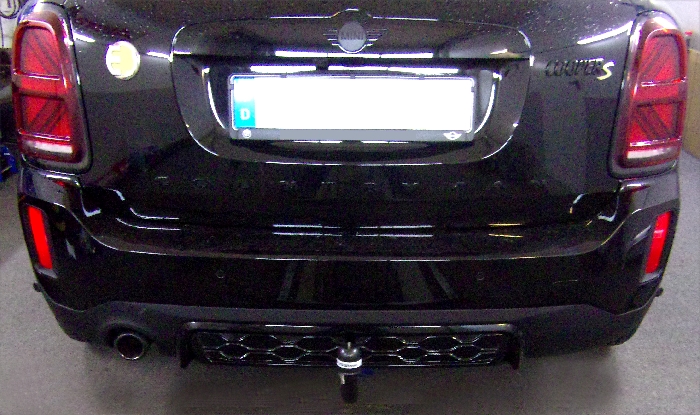 Anhängerkupplung für MINI-Countryman SE F60 Countryman John Cooper Works, auch mit Fußsensor, nur für Heckträgerbetrieb, Montage nur bei uns im Haus, Baureihe 2021- V-abnehmbar