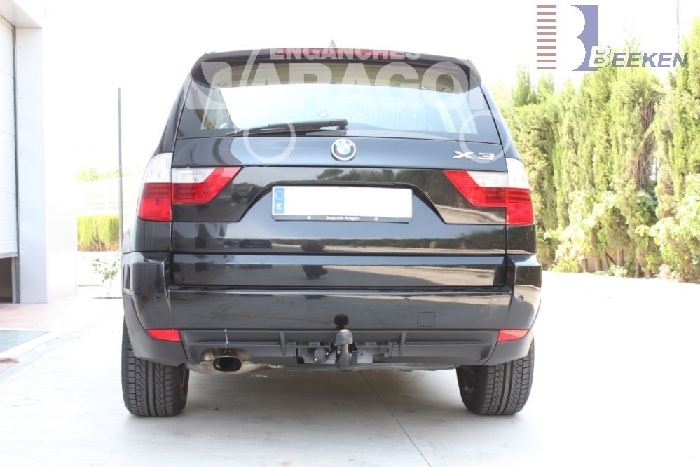 Anhängerkupplung für BMW-X3 E83 Geländekombi, Baureihe 2004-2010 V-abnehmbar Anhängerkupplung für BMW-X3 E83 Geländekombi, Baureihe 2004-2010 V-abnehmbar