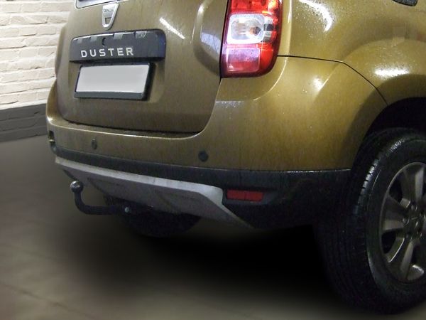 Anhängerkupplung für Dacia-Duster Pack Look 2WD und 4WD, Baureihe 2018-2024 starr