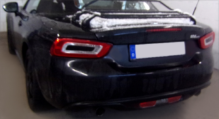 Anhängerkupplung für Fiat-124 Spider II, NF, nur für Heckträgerbetrieb, Montage nur bei uns im Haus, Baureihe 2015- V-abnehmbar