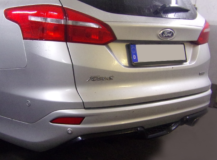 Anhängerkupplung für Ford-Focus Kombi spez. ST line, Baureihe 2015-2018 V-abnehmbar