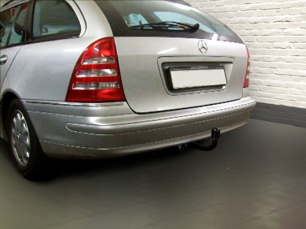 Anhängerkupplung für Mercedes-C-Klasse Kombi W203, Baureihe 2005-2007 starr