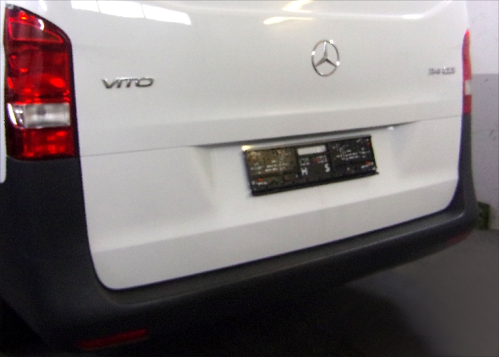 Anhängerkupplung für Mercedes-Vito W447, ohne Elektrosatzvorbereitung, Baureihe 2024- starr