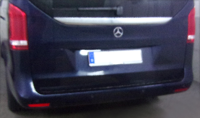 Anhängerkupplung für Mercedes-V-Klasse W447, ohne Elektrosatzvorbereitung, Baureihe 2024- V-abnehmbar