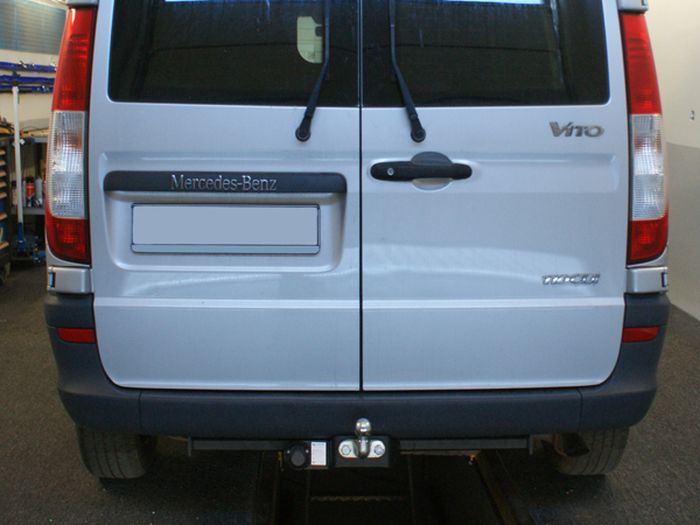 Anhängerkupplung für Mercedes-Viano W639, Fzg. m. Elektrosatz-Vorbereitung, Baureihe 2005-2010 starr