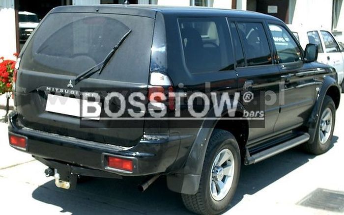 Anhängerkupplung für Mitsubishi-Pajero Sport, Baureihe 1998- starr