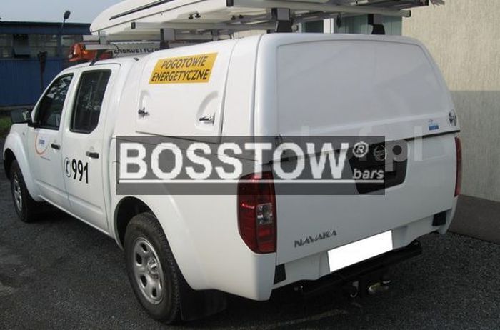 Anhängerkupplung für Nissan-Navara D40 mit Trittstoßstange, Baureihe 2005-2010 starr