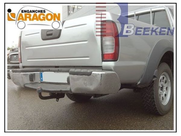 Anhängerkupplung für Nissan-Navara Double Cab, 4WD D22, Fzg. mit Trittstoßstange, Baureihe 2002-2008 starr