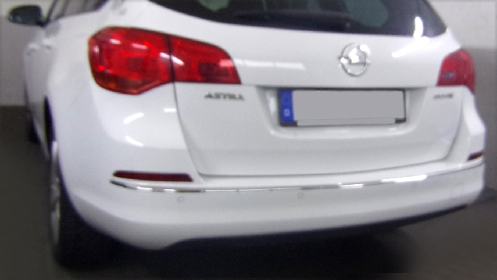 Anhängerkupplung für Opel-Astra J, Kombi, Baureihe 2010- starr