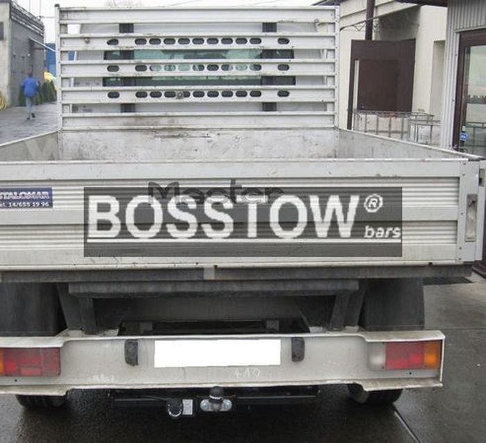 Anhängerkupplung für Renault-Master Kasten, Bus, Kombi, Baureihe 1998-2003 starr