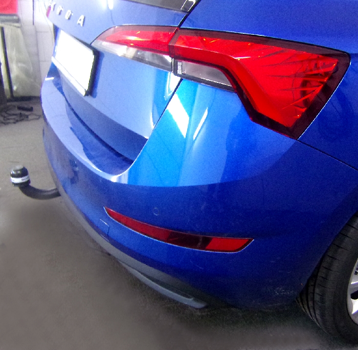 Anhängerkupplung für Skoda-Scala für Fahrzeuge mit AHK-Vorbereitung (vorab Anhängelast prüfen), Baureihe 2023- starr