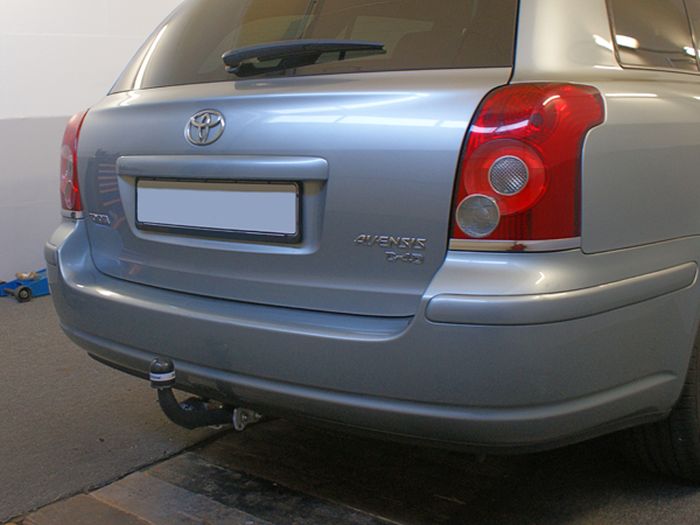 Anhängerkupplung für Toyota-Avensis T25, Kombi, Baureihe 2003-2009 starr