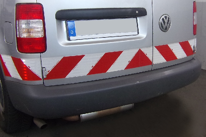 Anhängerkupplung starr für VW Caddy Maxi mit Benzin- o. Dieselmotor AHK  Elektrosatz nachrüsten Montage