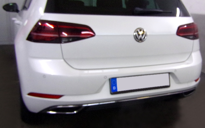 Anhängerkupplung für VW-Golf VII Limousine, nicht 4x4, Baureihe 2017- V-abnehmbar