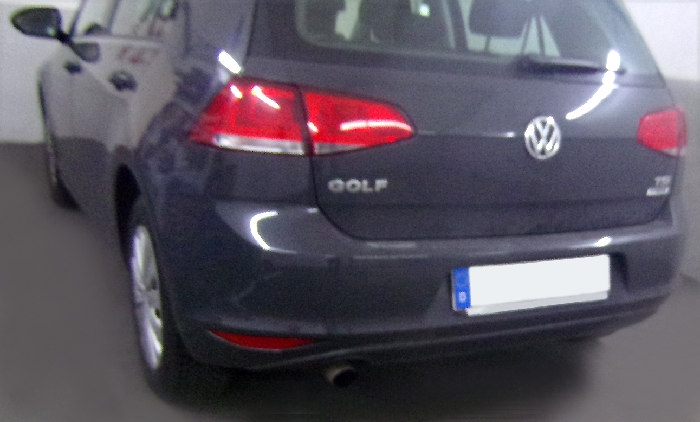 Anhängerkupplung für VW-Golf VII Limousine, nicht 4x4, Baureihe 2014-2017 starr