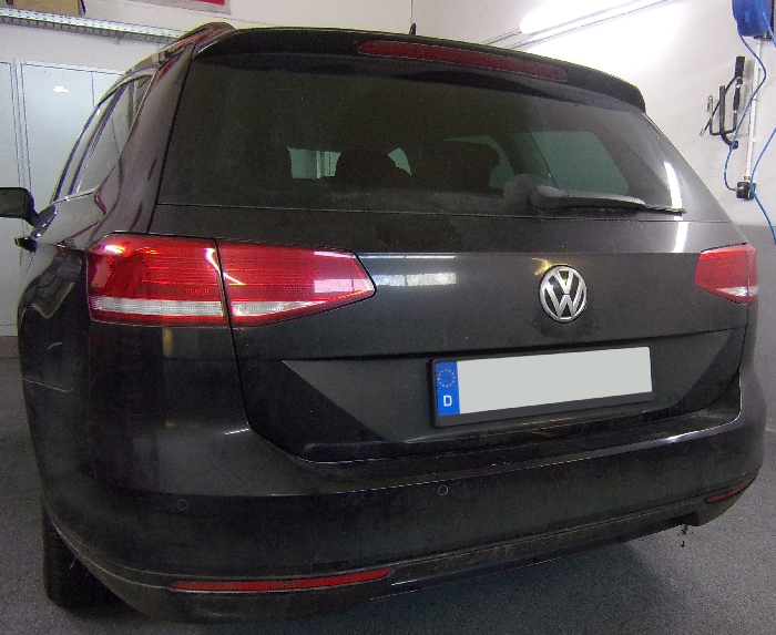 Anhängerkupplung für VW-Passat 3c, incl. 4-Motion, Variant, Baureihe 2014-2023 V-abnehmbar 45 Grad
