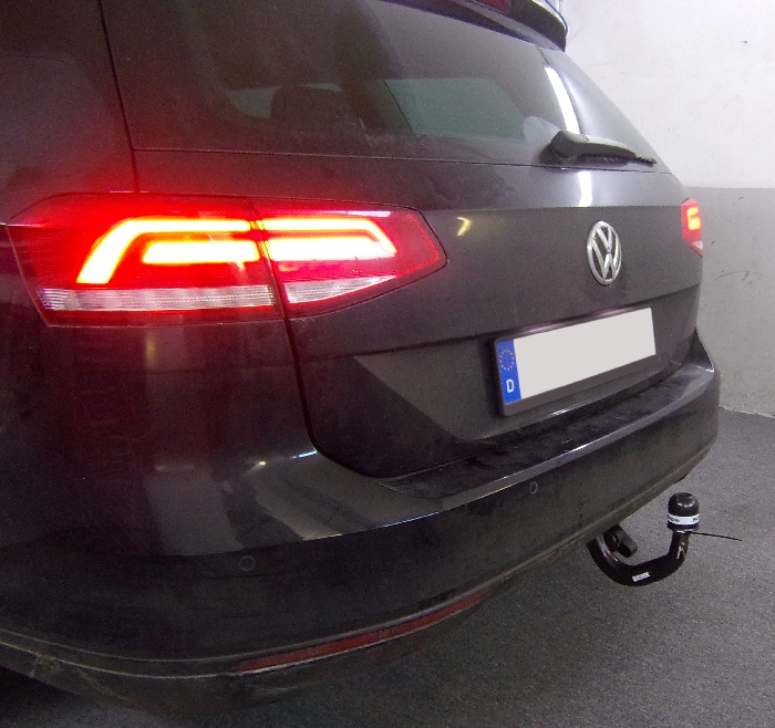 Anhängerkupplung für VW-Passat 3c, incl. 4-Motion, Variant, Baureihe 2014-2023 V-abnehmbar 45 Grad