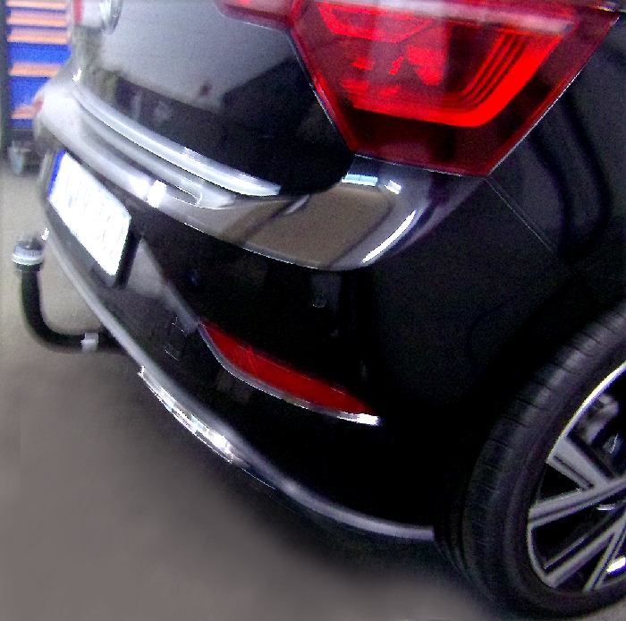 Anhängerkupplung für VW-Polo (AW) Schrägheck, speziell R line, Baureihe 2023- V-abnehmbar
