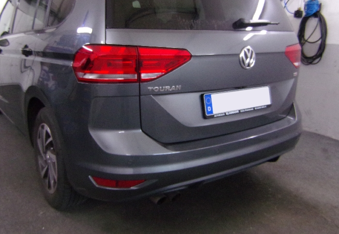 Anhängerkupplung für VW-Touran Van, Baureihe 2023- V-abnehmbar