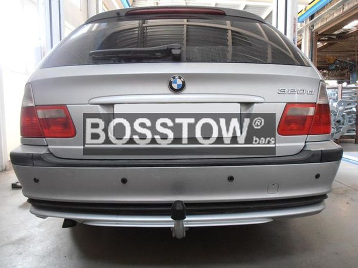 Anhängerkupplung für BMW-3er Coupe E46 nicht M- Paket, Baureihe 1999- starr