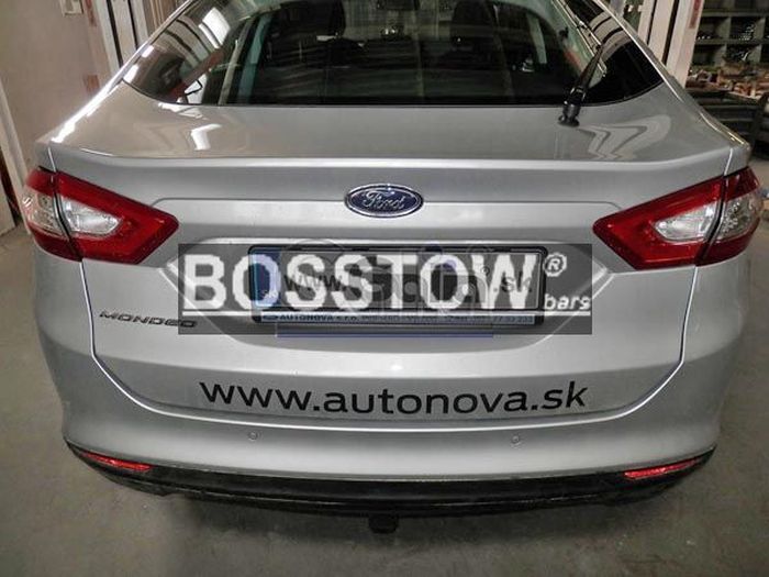 Anhängerkupplung für Ford-Mondeo Turnier, ohne Niveauregulierung, nicht, 4x4, nicht RS,ST, nicht Titanium, Baureihe 2015- abnehmbar