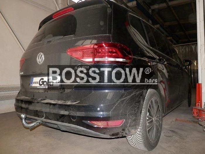 Anhängerkupplung für VW-Touran Van, Baureihe 2015-2023 abnehmbar