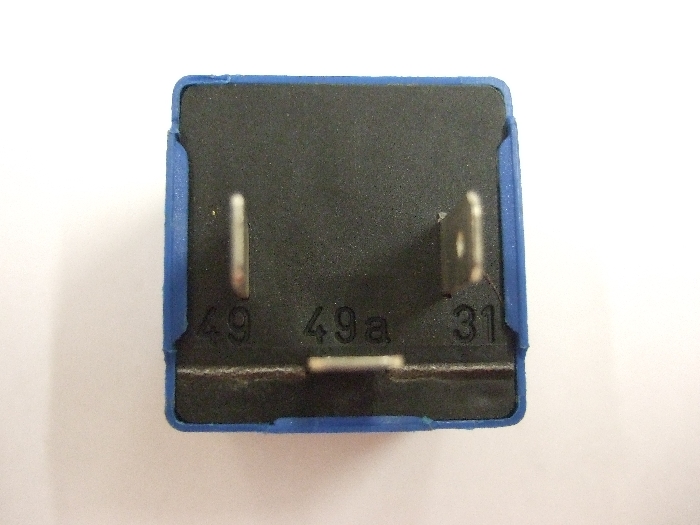 Blinkerrelais / Blinkgeber, 12V, 3pol- C2 oben 89FG13350AA