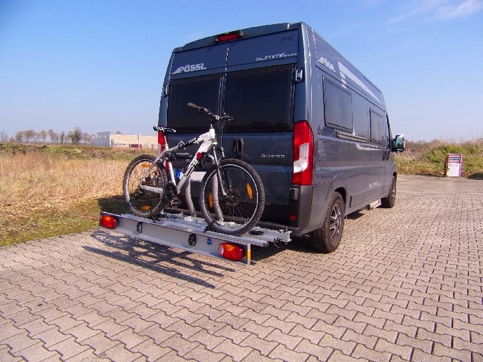 SMV Swing Carry E- Bike Fahrradträger schwenkbar u. hochklappbar- spez. für Mercedes Sprinter 4er Bj.1995-2006, ohne AHK