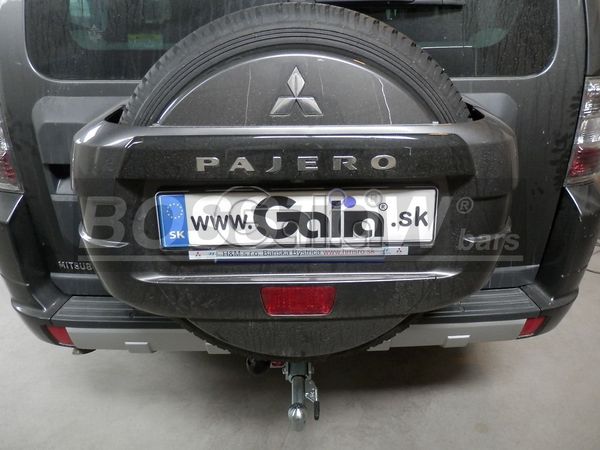 Anhängerkupplung für Mitsubishi-Pajero V60 (langer Radstand), Baureihe 2000-2002 abnehmbar Anhängerkupplung für Mitsubishi-Pajero V60 (langer Radstand), Baureihe 2000-2002 abnehmbar