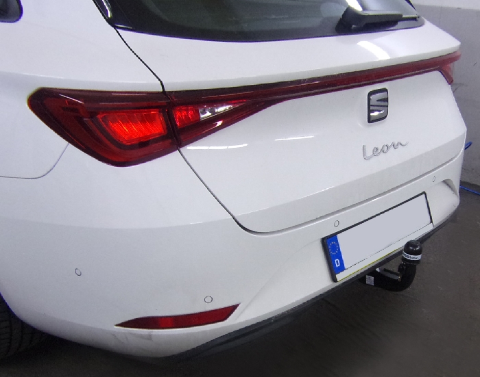 Anhängerkupplung für Seat-Leon ST Kombi, Baureihe 2023- V-abnehmbar
