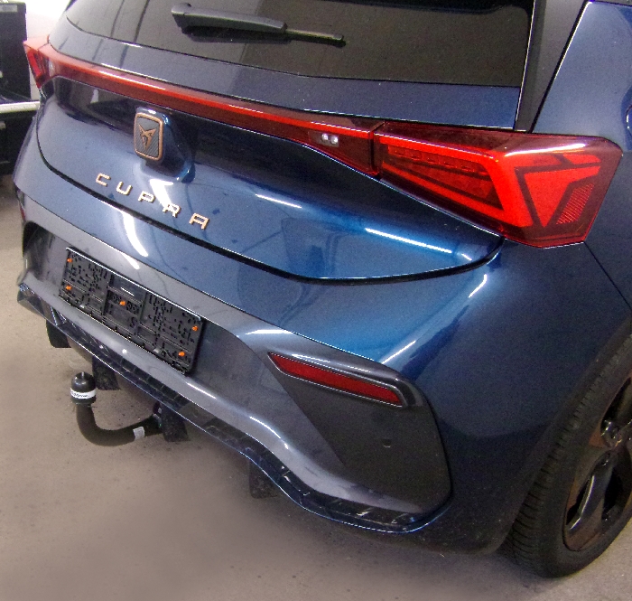 Anhängerkupplung für Cupra-Born nur für Heckträgerbetrieb, Montage nur bei uns im Haus, Baureihe 2021-2023 V-abnehmbar