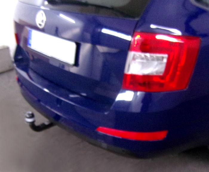 Anhängerkupplung für Skoda-Octavia 5E Kombi, 4x4, incl RS, Baureihe 2013-2016 &ndash; Bild 5 von 6
