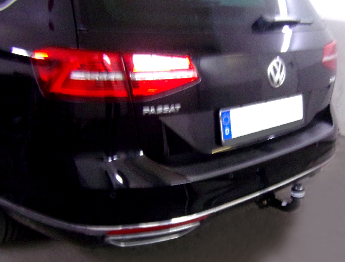 Anhängerkupplung für VW-Passat 3c, incl. 4-Motion, Variant, Baureihe 2014-2023 starr