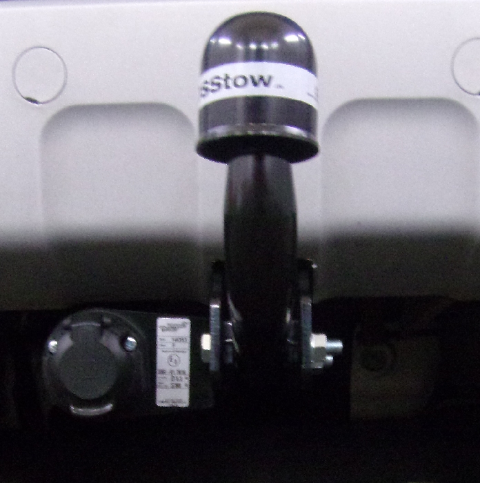 Anhängerkupplung für Ford-EcoSport JK8, ohne Reserverad an Heckklappe (nur Fzg. m. AHK-Freigabe), Baureihe 2013-2017 starr