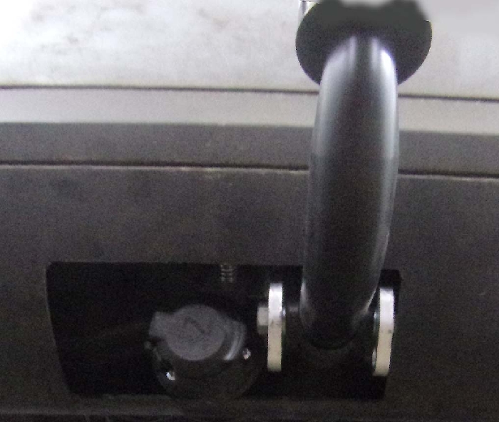 Anhängerkupplung für VW-Passat 3c, incl. 4-Motion, Variant, Baureihe 2005-2010 starr